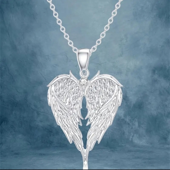 Angel Wings Pendant Necklace - Picture 3 of 3